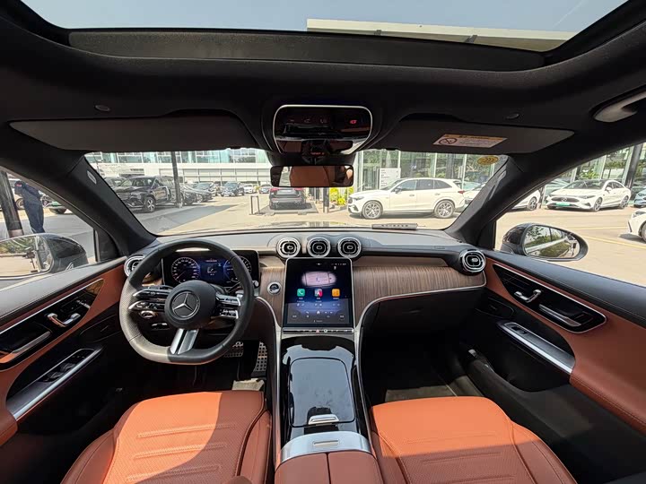 Mercedes-Benz GLC 2025 350 e L 4 MATIC — фото 10
