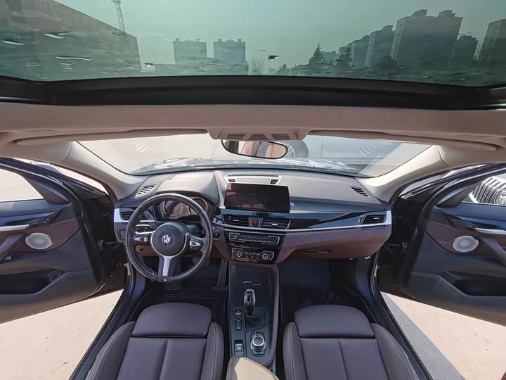 BMW X1 2021 s Drive 25 Li Leading — фото 9