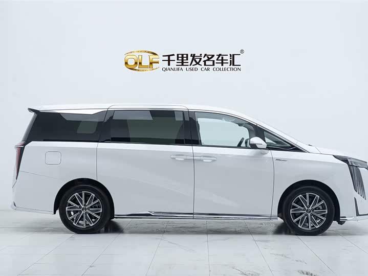 Trumpchi M8 2024 Hybrid — фото 8