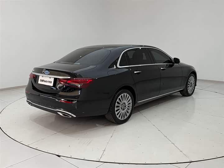 Mercedes-Benz E-Class 2023 E 300 L — фото 8