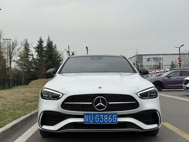 Mercedes-Benz C-Class 2023 C 260 L — фото 2