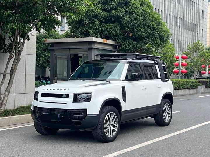 Land Rover Defender — фото 1