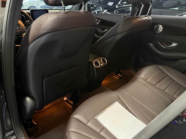 Mercedes-Benz GLC 260 4MATIC люкс — фото 14