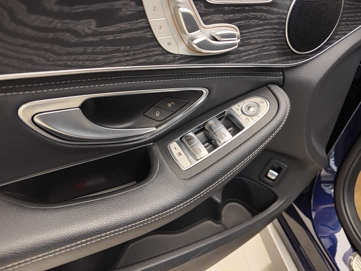 Mercedes-Benz C-Class 2020 C 260 L — фото 9