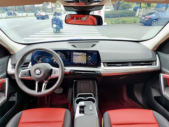 BMW X1 2023 s Drive 25 Li M — фото 10
