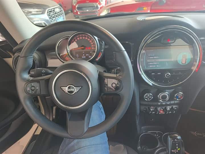 MINI Hatch — фото 10
