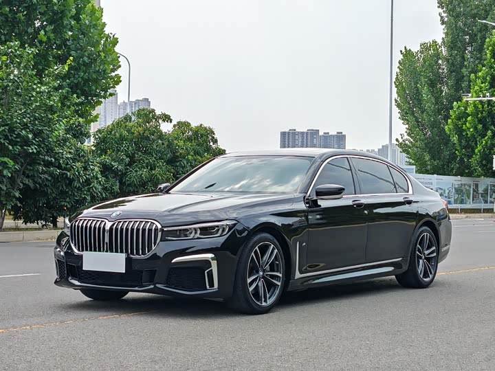 BMW 7-Series 2021 730 Li M