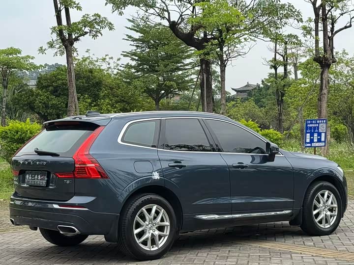 Volvo XC60 2021 T 5 4 WD — фото 5