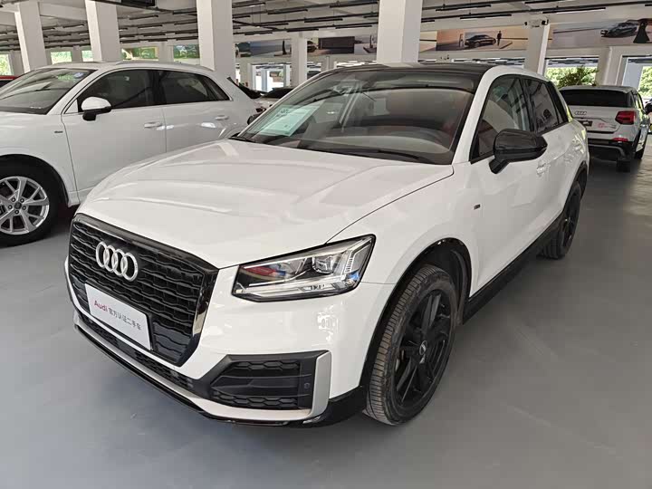 Audi Q2L 2021 35 TFSI — фото 1