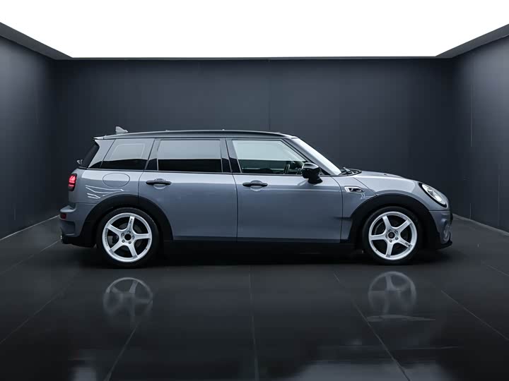 MINI Clubman — фото 4