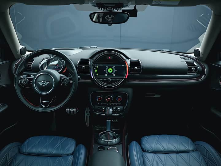 MINI Clubman — фото 17