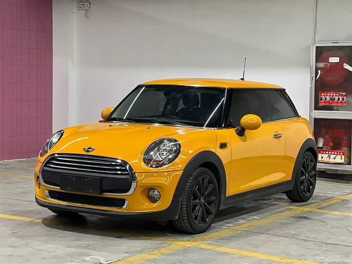MINI Hatch — фото 1