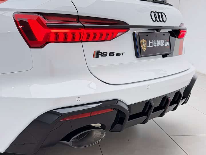 Audi RS 6 2025 RS 6 Avant GT — фото 24