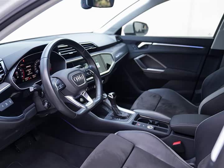 Audi Q3 2020 40 TFSI — фото 6