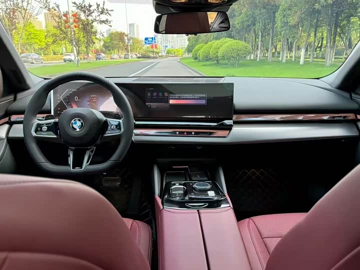BMW 5 Series 525Li M спортпакет — фото 5