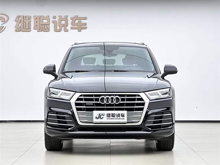 Audi Q5L 2018 40 TFSI V — фото 2