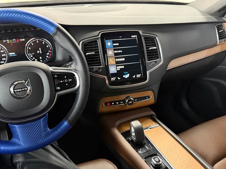 Volvo XC90 2022 B 5 — фото 11