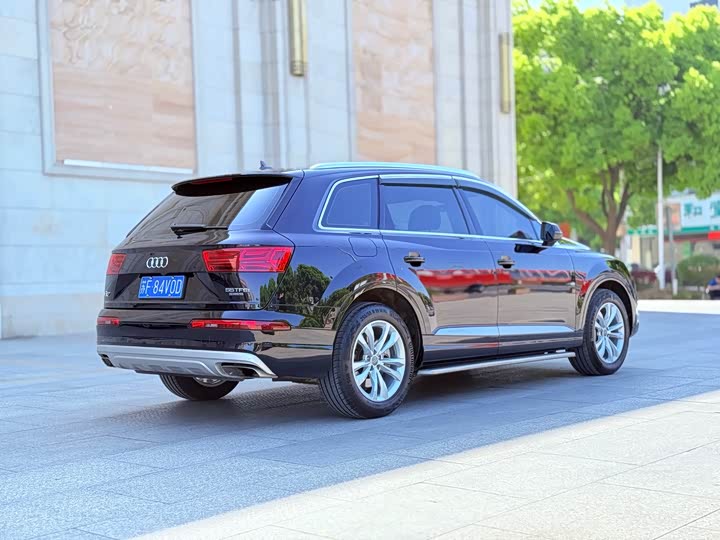 Audi Q7 2019 55 TFSI — фото 4