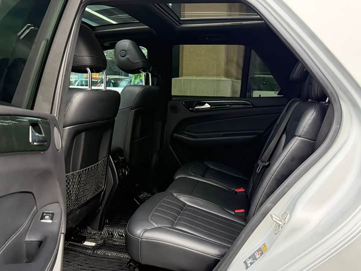 Mercedes-Benz GLE 2015 GLE 350 d 4 MATIC — фото 6