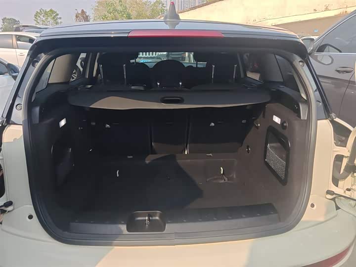 MINI Clubman — фото 19
