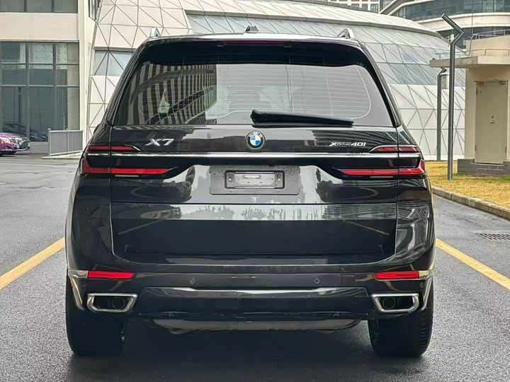 BMW X7 2023 x Drive 40i — фото 8