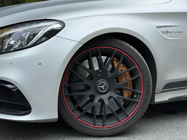 Mercedes-Benz C-Class 2017 AMG C 63 S — фото 5