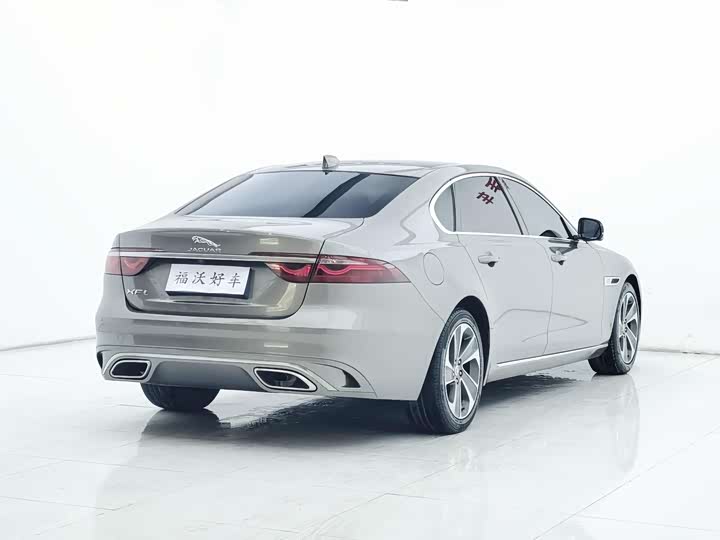 Jaguar XFL 2022 XFL 2.0 T P 200 2 WD — фото 27