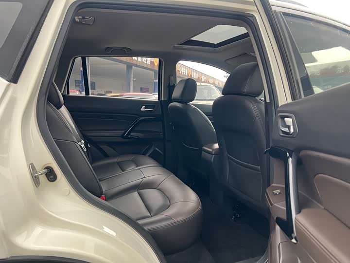 Trumpchi GS4 2016 235 T G-DCT — фото 10