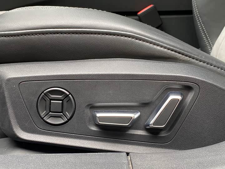 Audi A6L 45 TFSI избранная динамик — фото 10