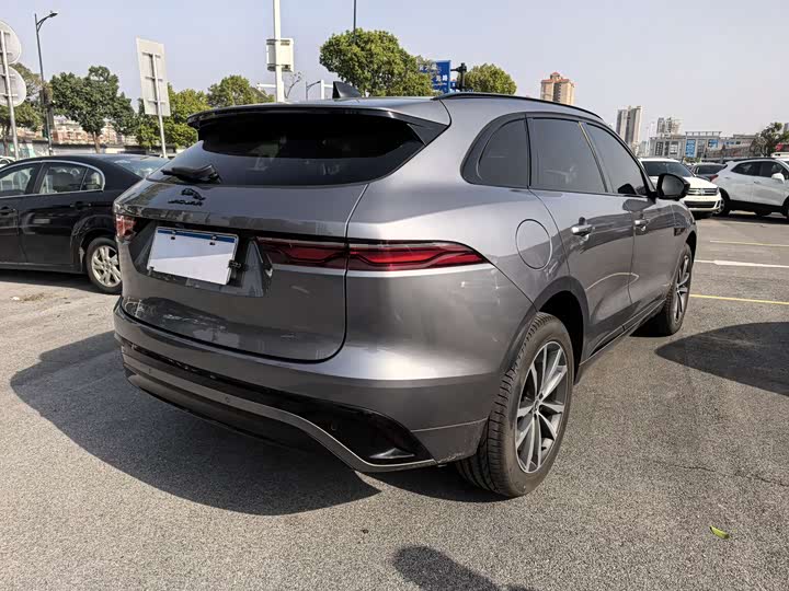 Jaguar F-PACE 2024 P 250 R-Dynamic HSE — фото 4
