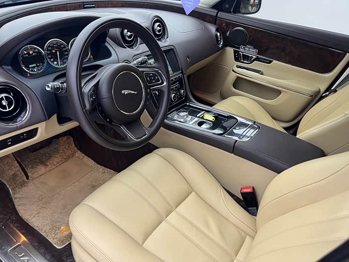 Jaguar XJ 2015 XJL 3.0 SC 2 WD — фото 15