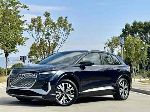 Audi Q4 e-tron 2022 40 e-tron — фото 10