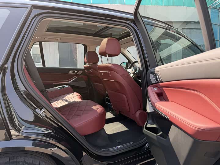 BMW X5 2025 x Drive 30 Li M — фото 12