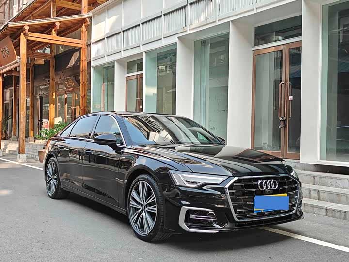 Audi A6L 40 TFSI люкс-динамик — фото 3