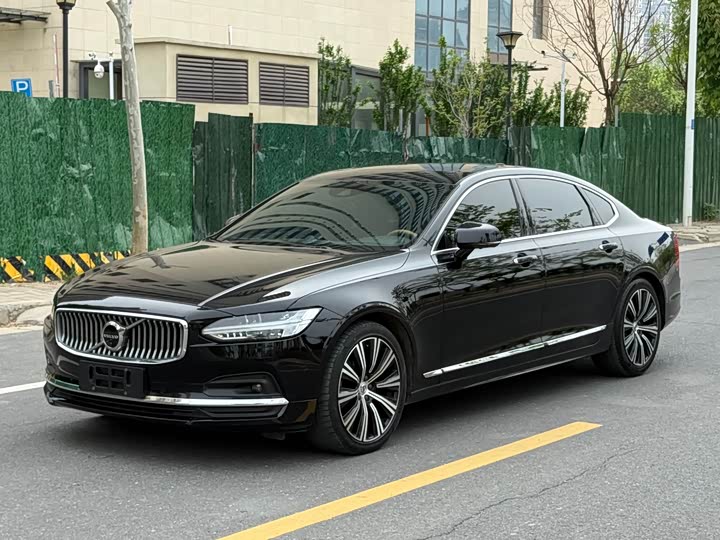 Volvo S90 2021 B 5