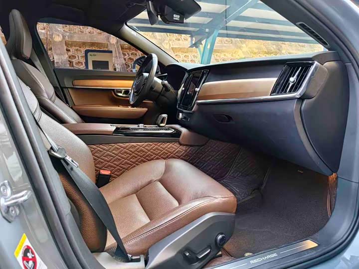 Volvo S90 Hybrid 2022 T 8 E Hybrid — фото 10
