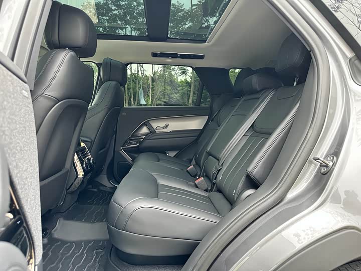 Land Rover Range Rover Sport — фото 14