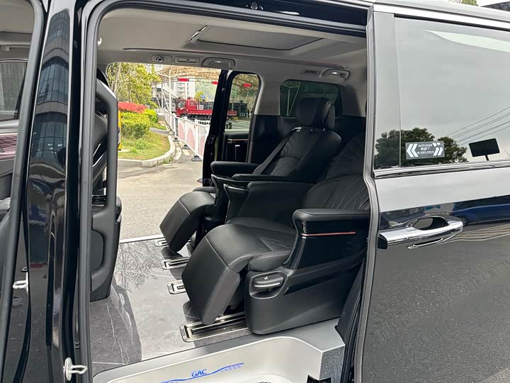 Trumpchi M8 2024 400 T — фото 11