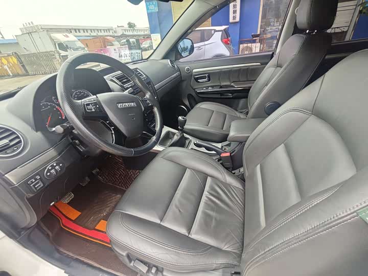 Haval H5 2016 2.0 T MT 4 WDPremium — фото 10