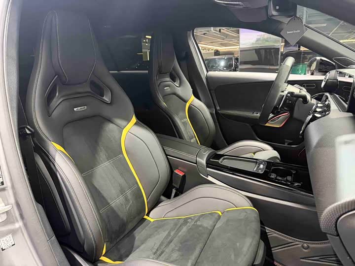 Mercedes-Benz A-Class 2024 AMG A 45 S 4 MATIC+ — фото 10