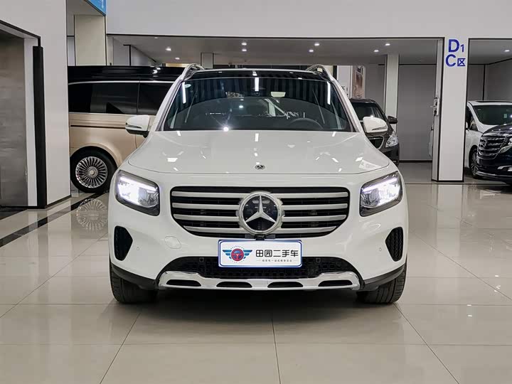 Mercedes-Benz GLB 2024 GLB 220 — фото 2