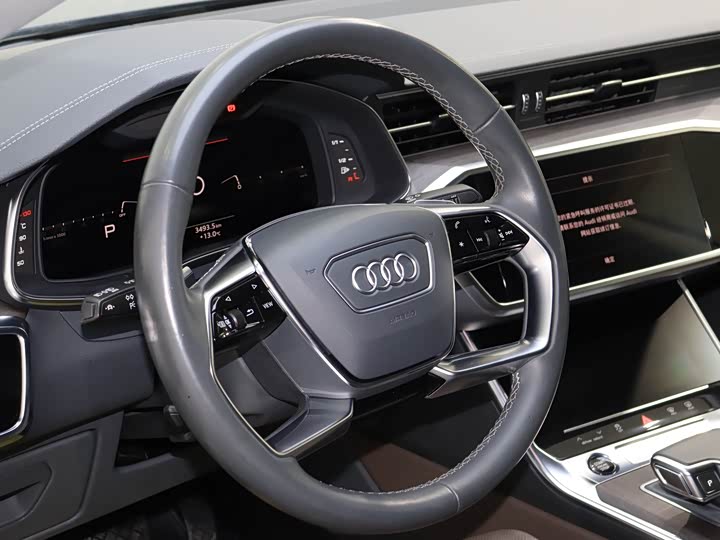 Audi A7L 2022 55 TFSI quattro S-line — фото 18