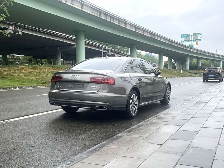 Audi A6L TFSI комфорт — фото 6