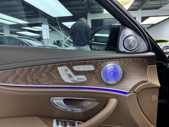 Mercedes-Benz E-Class E 300 L стиль — фото 4