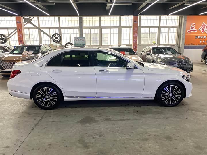 Mercedes-Benz C-Class C 200 L — фото 4