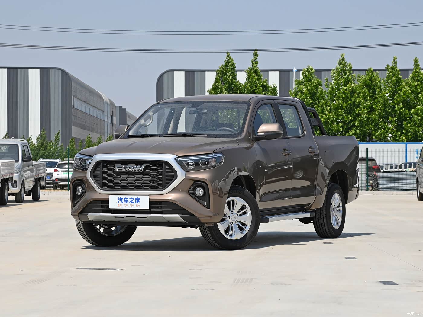 BAW (Beijing Automobile Works) Calorie 2023 2023款 2.0L 自动 标轴 行政版