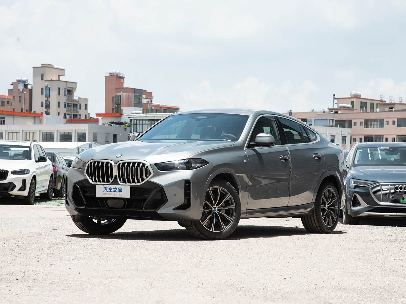 BMW X6 2026 2026款 xDrive40i M运动套装