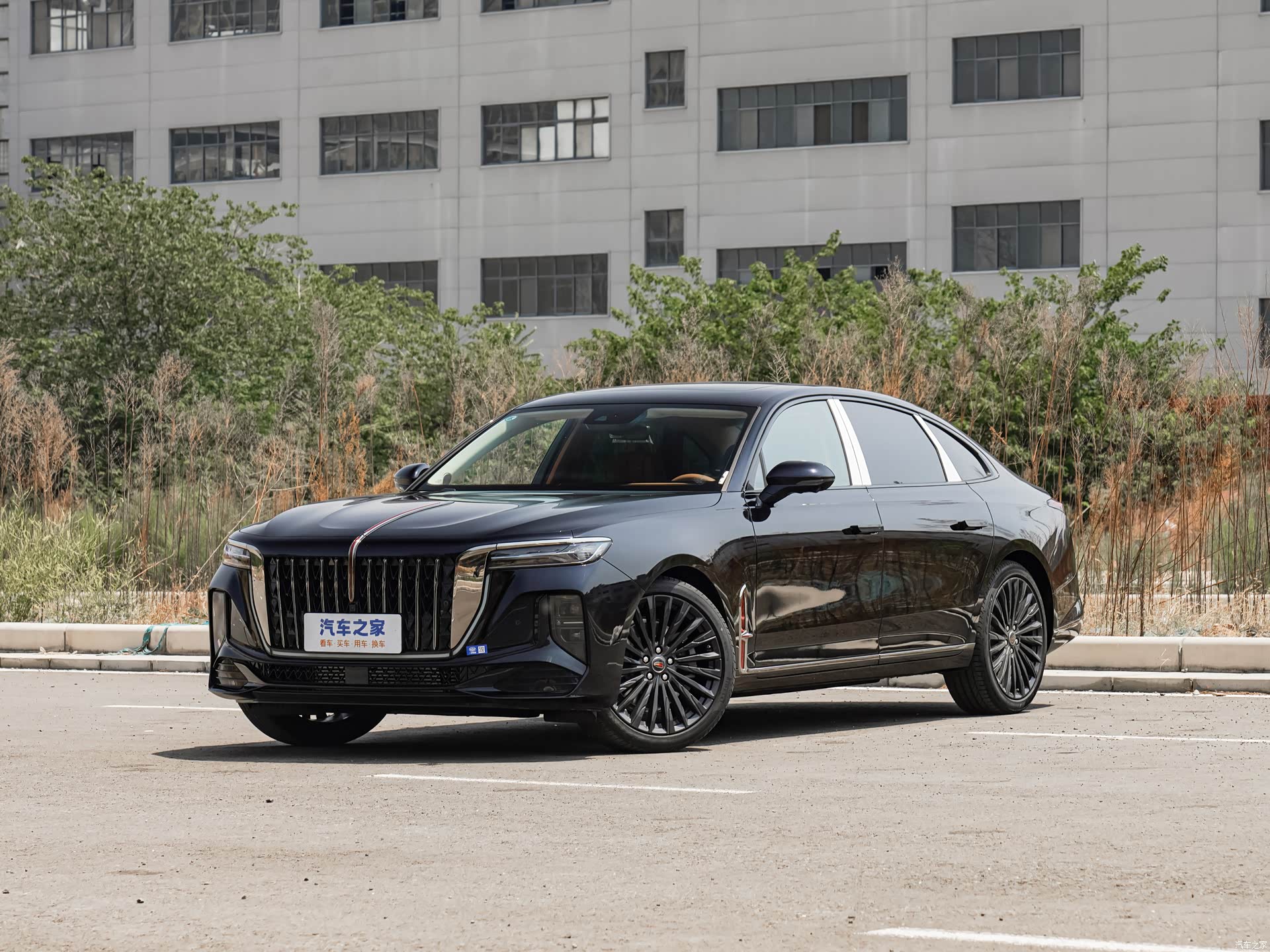 Фото 1 - Hongqi H9