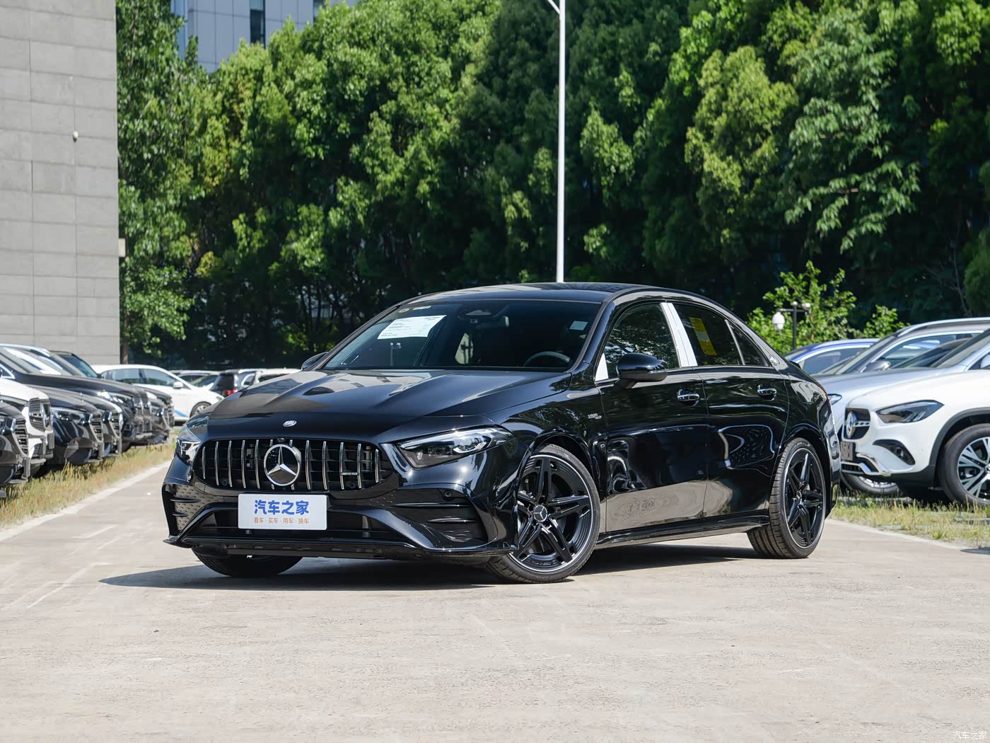 Mercedes-Benz A-Class AMG 2025 2025款 改款 AMG A 35 L 4MATIC