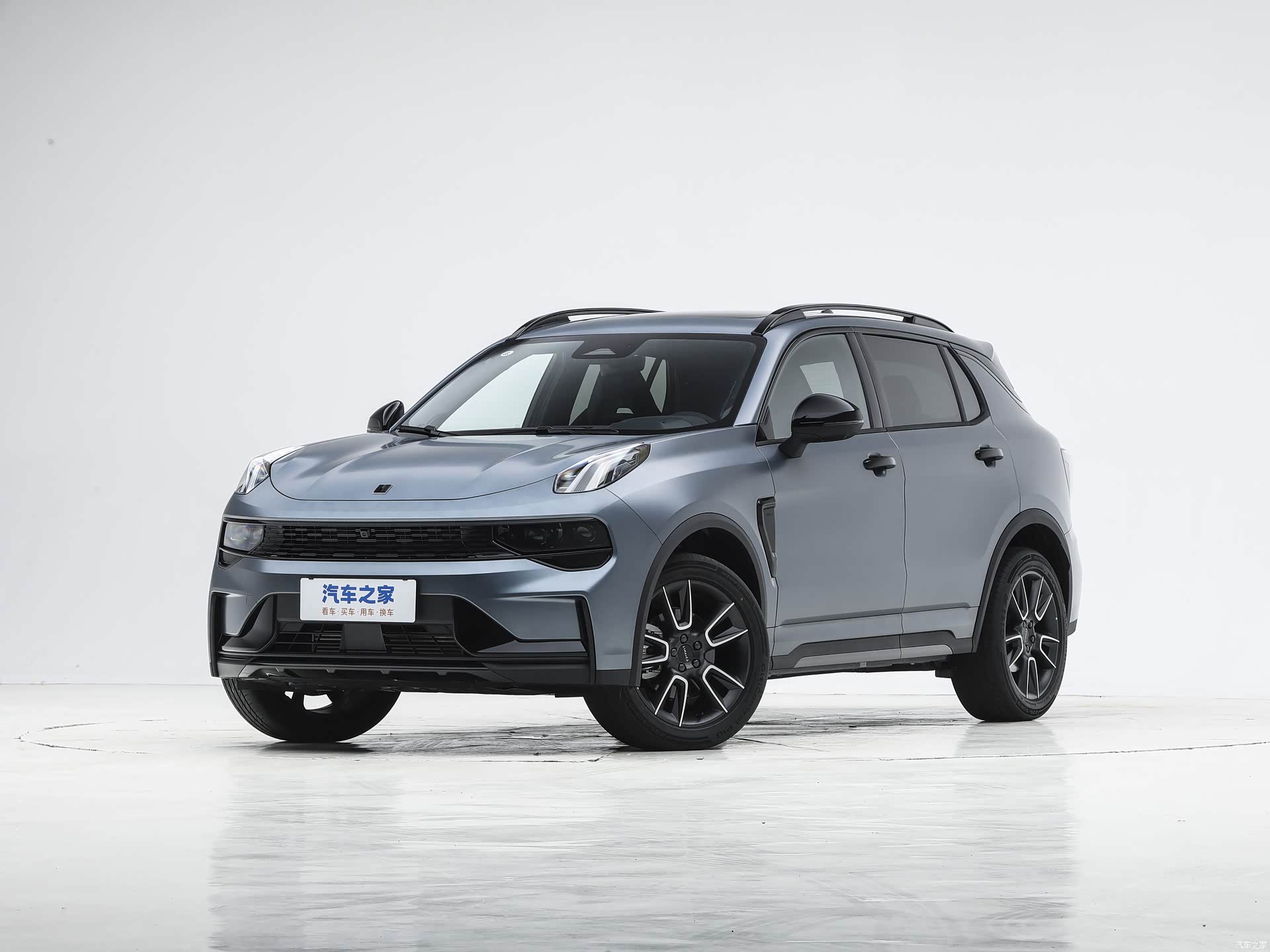 Photo 1 - Lynk & Co 01